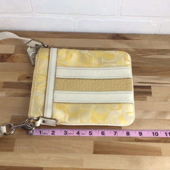 𝅺COACH vintage mini purse yellow ecru white  shoulder crossbody bag monogram - Picture 9 of 12